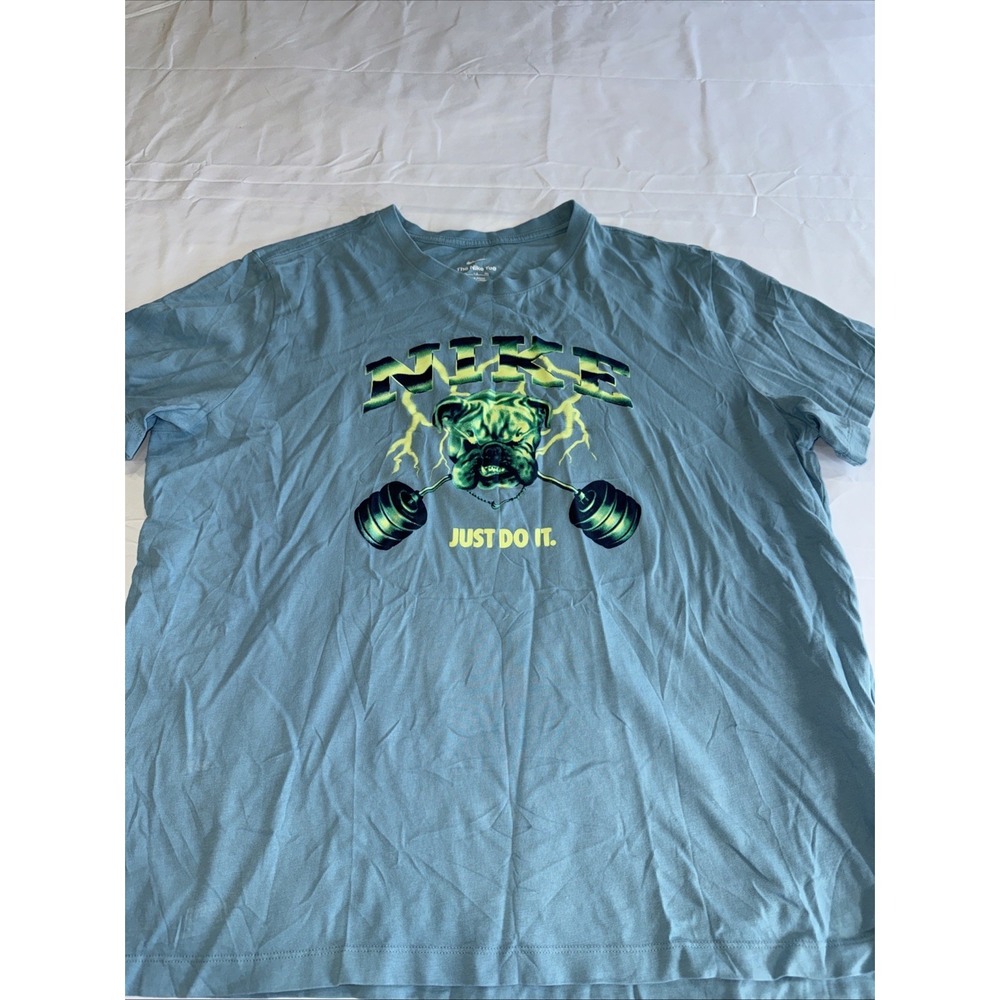 Nike Mens bulldog fitness graphic Tee Sz XL "Just Do It"